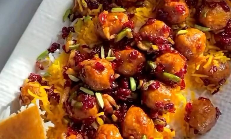 طرز تهیه زرشک پلو با مرغ جدید+فیلم