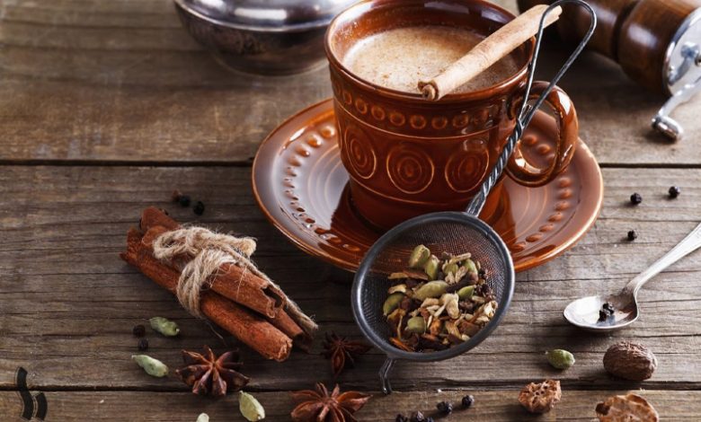چای دارچین و خرما