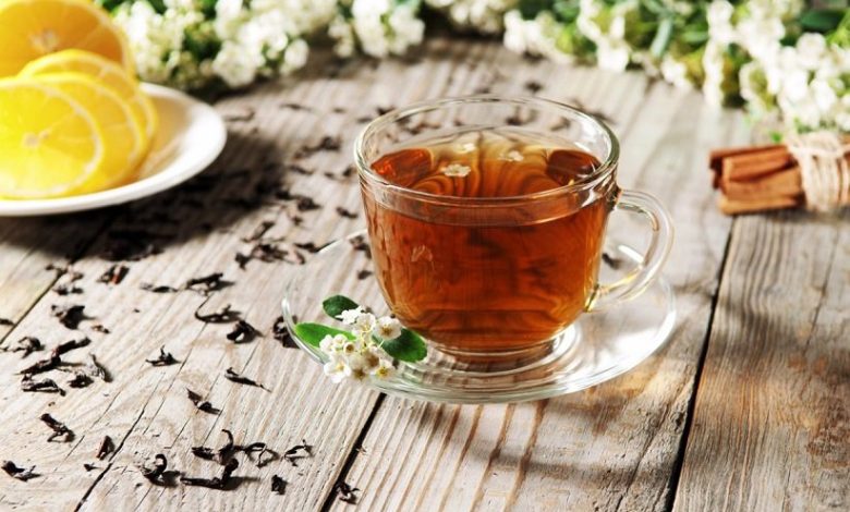 فوت کردن چای داغ