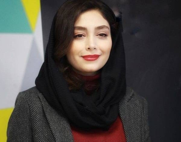 زیبایی خیره کننده دیبا زاهدی + عکس
