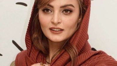 نیلوفر پارسا