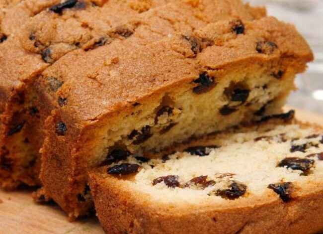 طرز تهیه کیک کشمشی خوشمزه بدون فر + فیلم