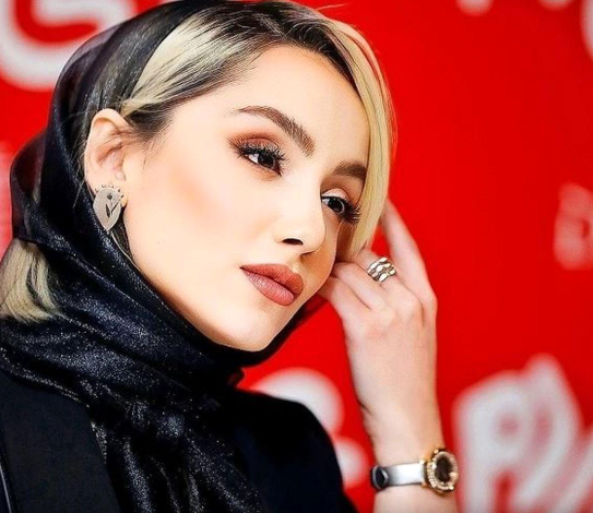 نازنین بیاتی