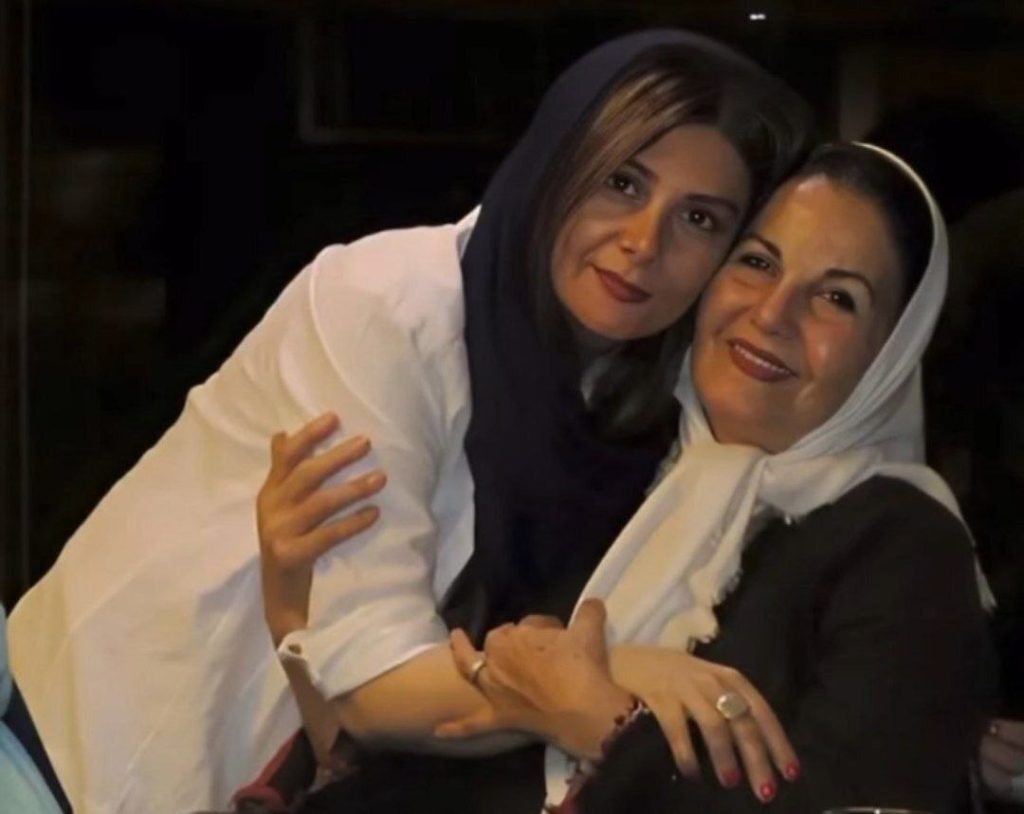 پوری بنایی و هنگامه قاضیانی