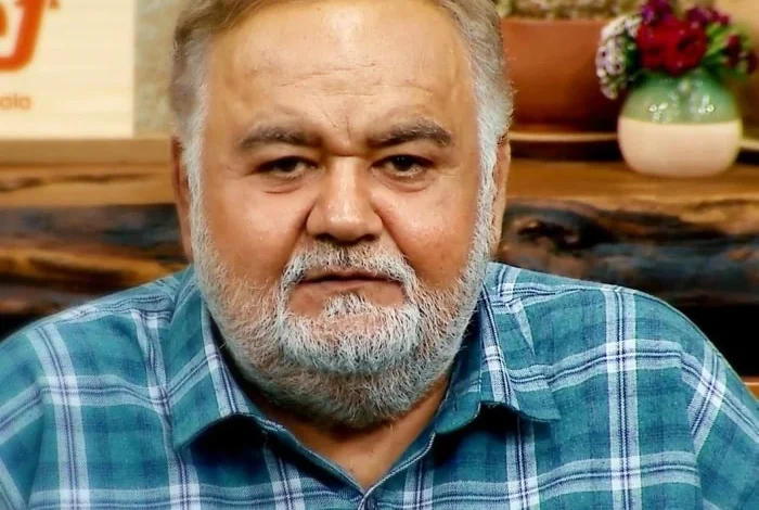 اکبر عبدی رقب اصلی خود را لو داد + فیلم