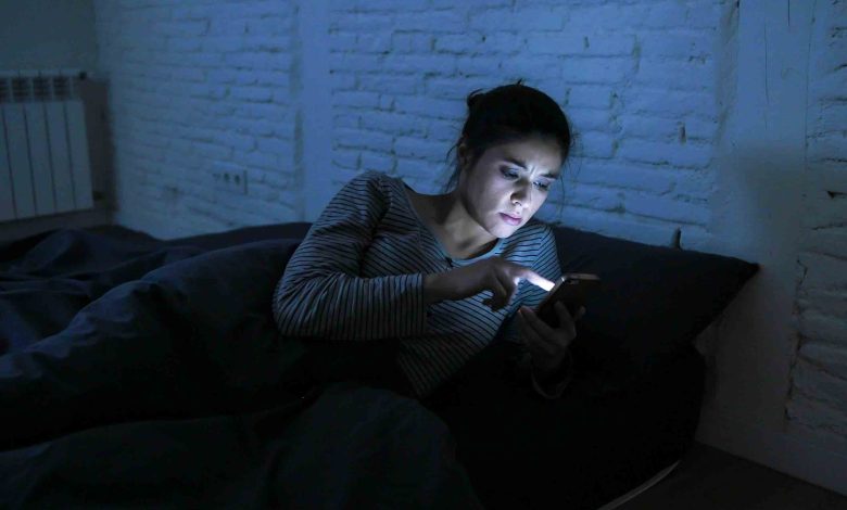 تاثیرات منفی بیداری بعد از ساعت یک بامداد بر سلامت روان