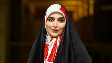 اشک ریختن مژده لواسانی با شنیدن صدای پدرش + فیلم