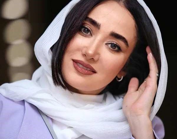 درخشش بهاره افشاری با استایلی ساده اما چشمنواز در خیابانهای تهران