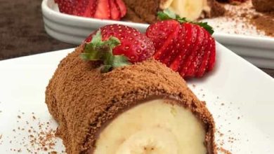 طرز تهیه رولت موز خامه‌ای بدون همزن و فر + فیلم