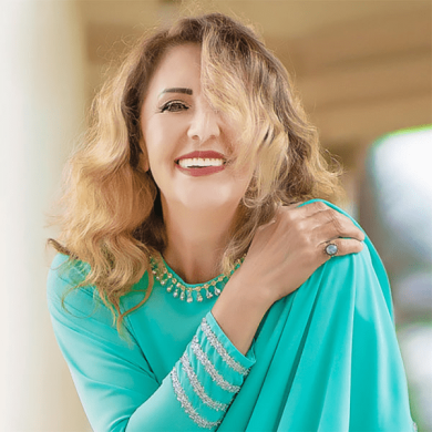 نوش آفرین