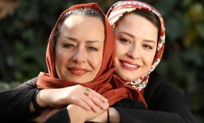 عکس قدیمی مهراوه شریفینیا با مادرش دل همه را برد