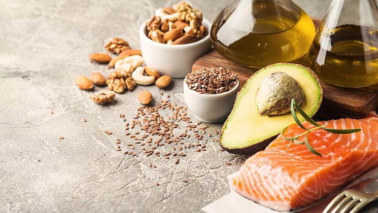 با این ۱۳ ماده غذایی، قلبتان را تقویت و پوستتان را جوان کنید